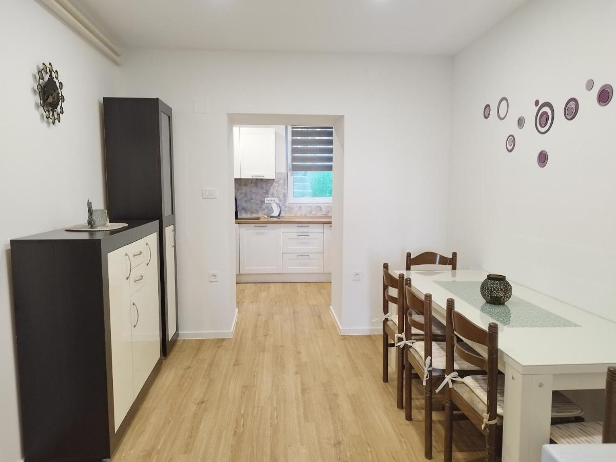 Apartment Ane 德拉马利 外观 照片